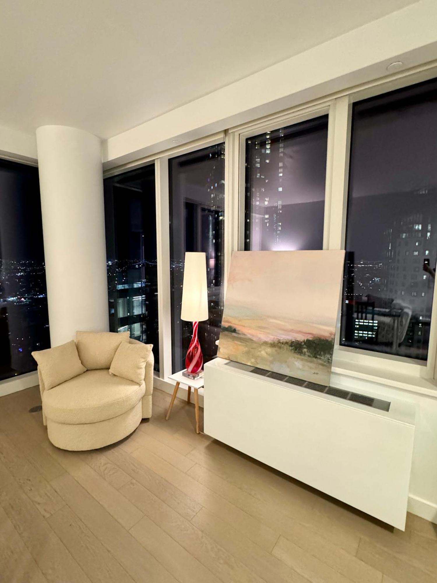Apartment Luxury 2 Beds 2 Baths Corner Breathtaking Views Modern Retreat